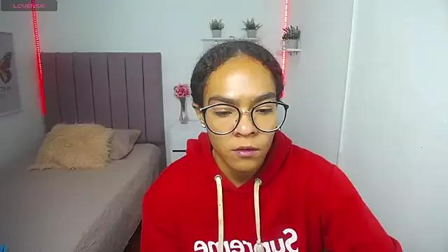 Nina_lovee_ from StripChat