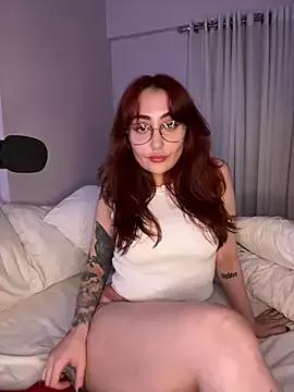 Explore our live girls sluts from our Custom and Multi clubs and checkout exclusive access to highly interactive content, such as shape, hair, titties, pussy type and many more.