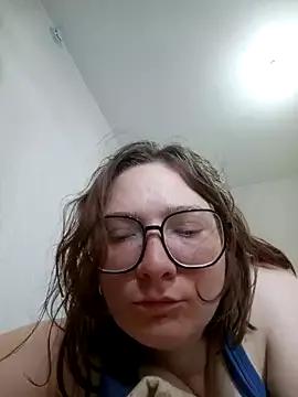 NinaBigCherry from StripChat