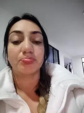 Explore our live girls sluts from our Custom and Multi clubs and checkout exclusive access to highly interactive content, such as shape, hair, titties, pussy type and many more.