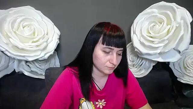 NinaFlawlees from StripChat