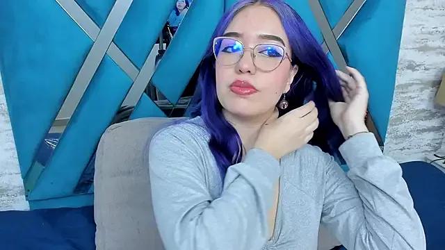 ninamedux from StripChat