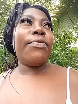nini-will from StripChat