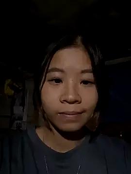 ninixinh from StripChat