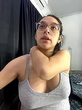 Ninnfa from StripChat