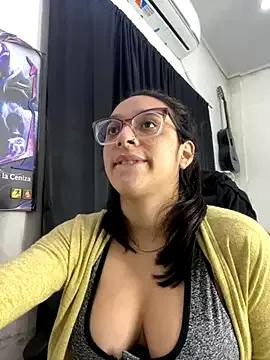 Ninnfa webcams show profile image 