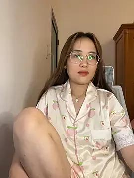 Photos of Niraa3 from StripChat is Freechat