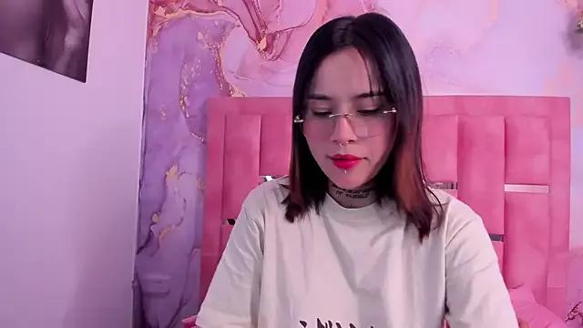 Nixielee__ from StripChat