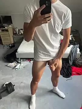 nojo19 from StripChat