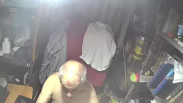 nonnomaturobisex from StripChat