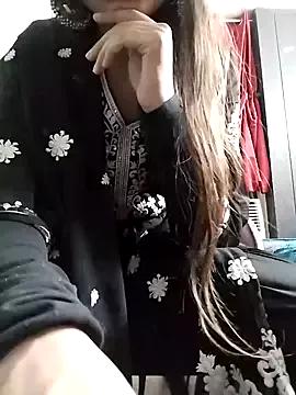 Noor_Darliing from StripChat