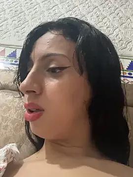 Photos of Noura69 from StripChat is Freechat