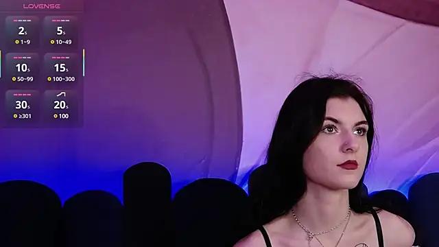 Explore our live girls sluts from our Custom and Multi clubs and checkout exclusive access to highly interactive content, such as shape, hair, titties, pussy type and many more.