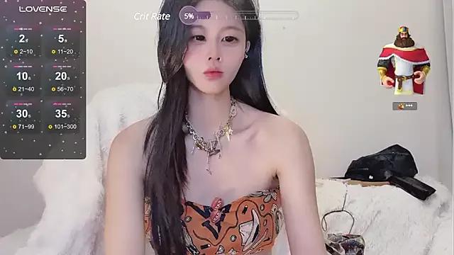 O0_0Q webcams show profile image 