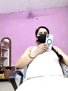 O1Votka from StripChat
