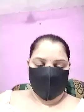 O1Votka from StripChat