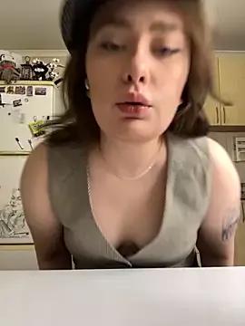 OCTPblE_KO3blPbKu webcams show profile image 