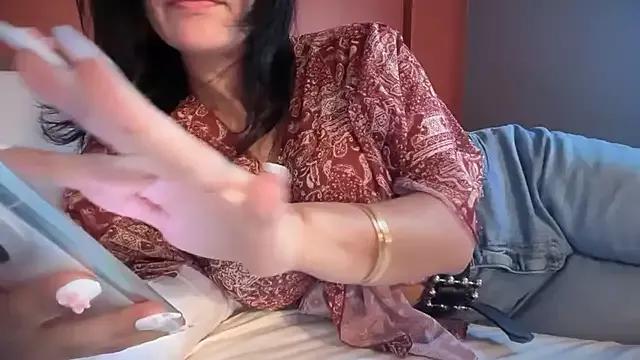 Ofcourseoneday from StripChat
