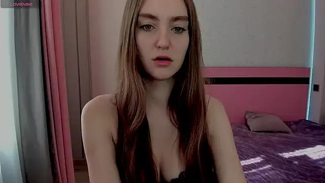 Explore our live girls sluts from our Custom and Multi clubs and checkout exclusive access to highly interactive content, such as shape, hair, titties, pussy type and many more.