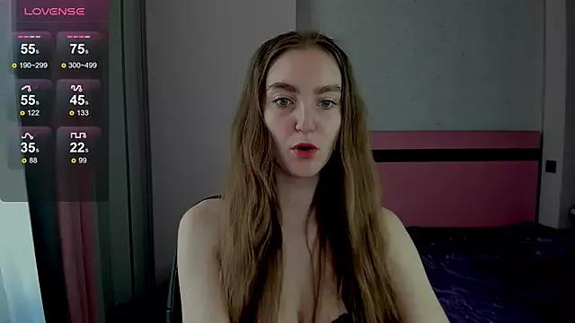 OfeliaMirta from StripChat is Freechat