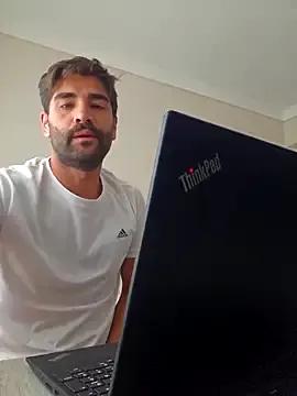 Photos of ogiday124 from StripChat is Freechat