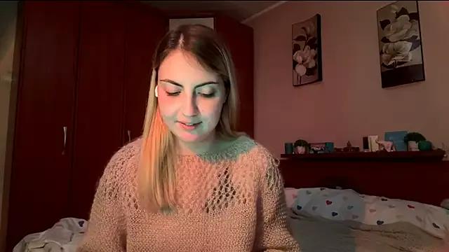 okapiClaire from StripChat is Freechat