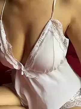 Explore our live girls sluts from our Custom and Multi clubs and checkout exclusive access to highly interactive content, such as shape, hair, titties, pussy type and many more.