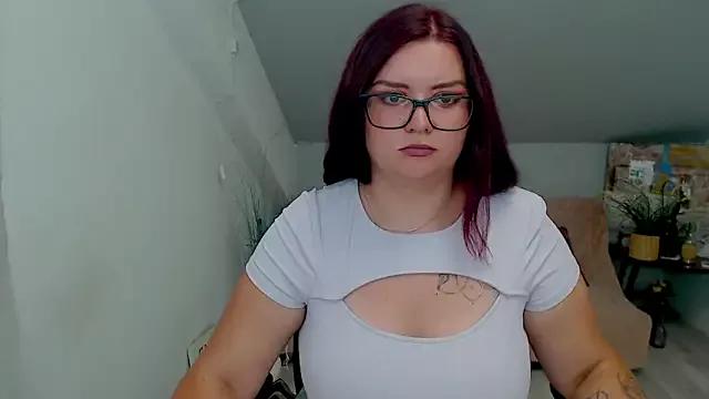 OliviaMyllers from StripChat is Freechat