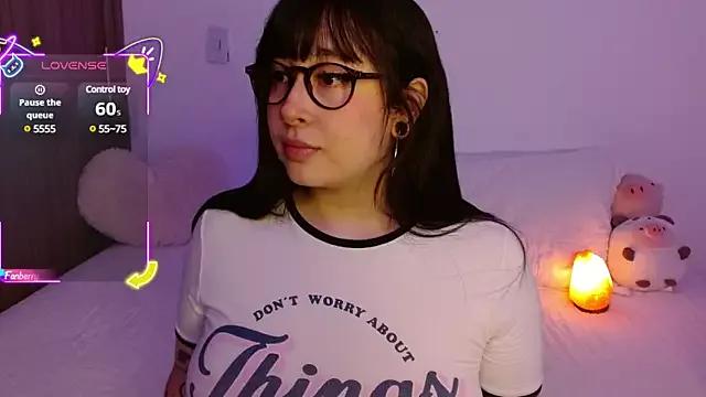 Oliviargf from StripChat is Freechat