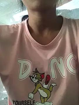 onip4 from StripChat is Freechat