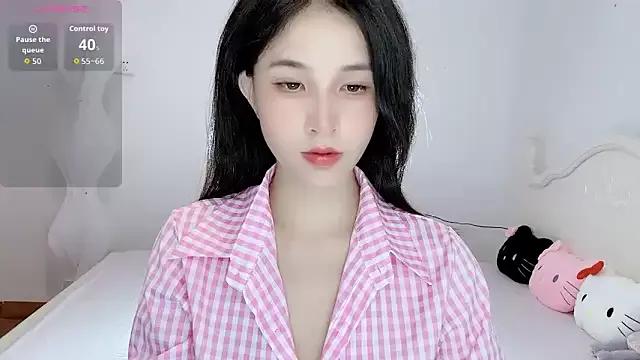 OOOm-oo from StripChat