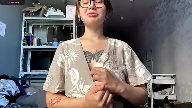 OraAle from StripChat