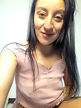 Oriana111 on StripChat