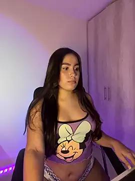 OriannaLuna from StripChat is Freechat
