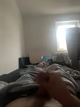 oroszlanw from StripChat