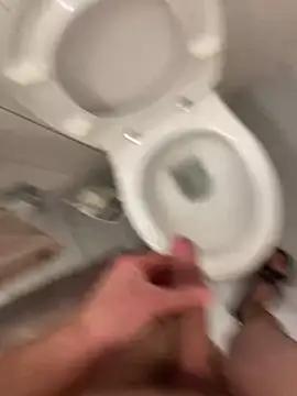 oroszlanw from StripChat