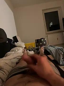oroszlanw from StripChat