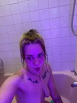 Explore our live girls sluts from our Custom and Multi clubs and checkout exclusive access to highly interactive content, such as shape, hair, titties, pussy type and many more.