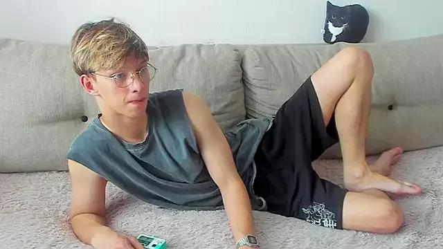 Ostin_meow from StripChat is Freechat