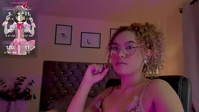 OxanaFedorova1- from StripChat is Freechat