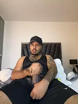 PapiStan from StripChat is Freechat