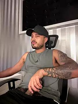 PapiStan from StripChat