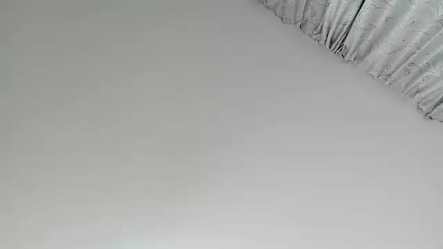 paris_noa from StripChat is Freechat