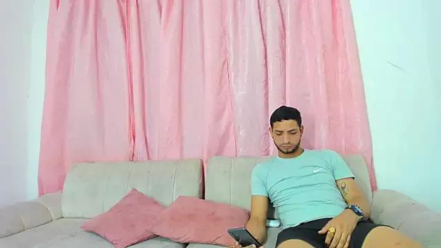 Party_Extroverts_ from StripChat is Freechat