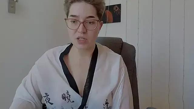 Passion-Ada from StripChat