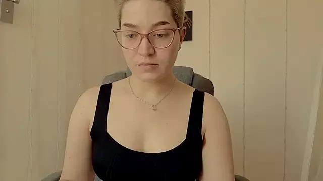 Passion-Ada from StripChat