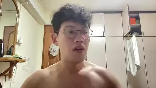 Passionatetwink2 from StripChat