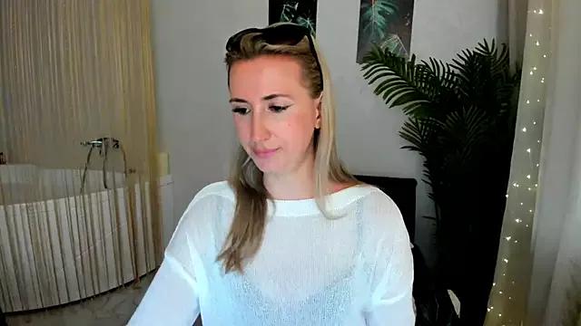 PassionGlow from StripChat