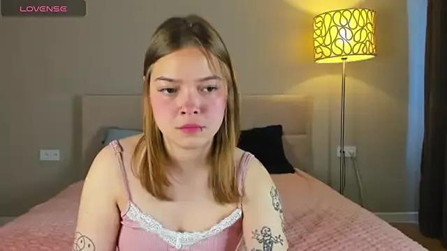 patriciapink from StripChat is Freechat