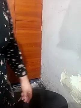 Paula_44 webcams show profile image 